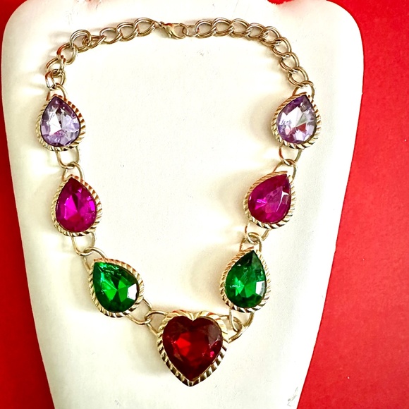 Costume Necklace multi colour hearts Vintage look - Picture 2 of 2